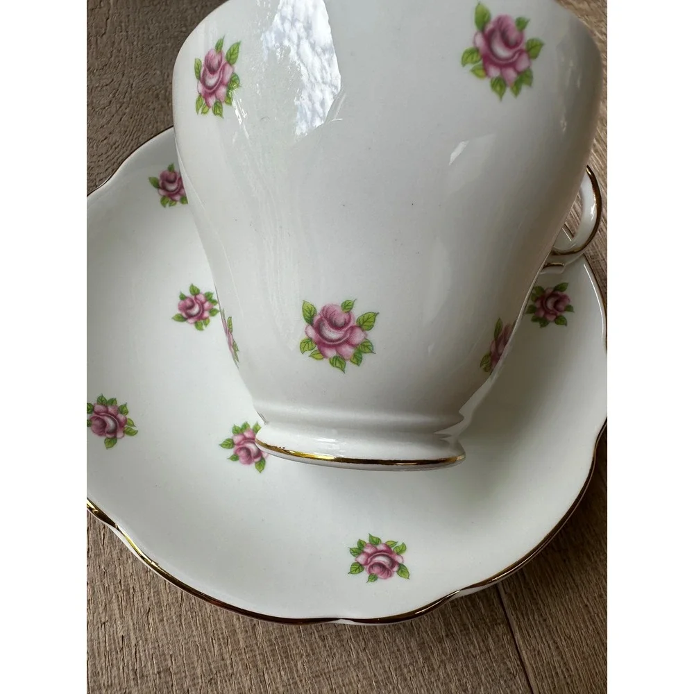 Vintage Regency English‎ Bone China Tea Cup Set Pink Rosebud Gold Trim England